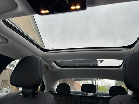 New 2025 Mercedes-Benz E 450 4MATIC Sedan image 21