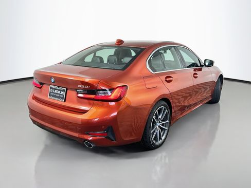Used 2021 BMW 330i xDrive Sedan w/ Premium Package AWD/4WD image 7