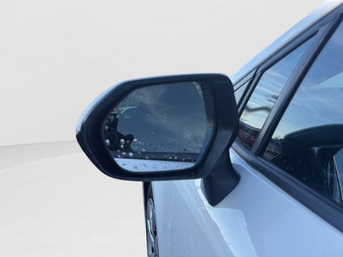 Used 2020 Toyota Corolla LE FWD image 24