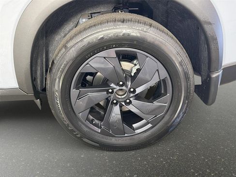New 2026 Nissan Rogue SV FWD image 28