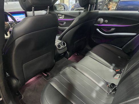 Used 2020 Mercedes-Benz E 450 4MATIC Sedan image 5
