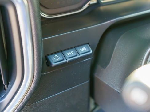 Used 2021 GMC Sierra 2500 AT4 w/ AT4 Premium Plus Package image 28