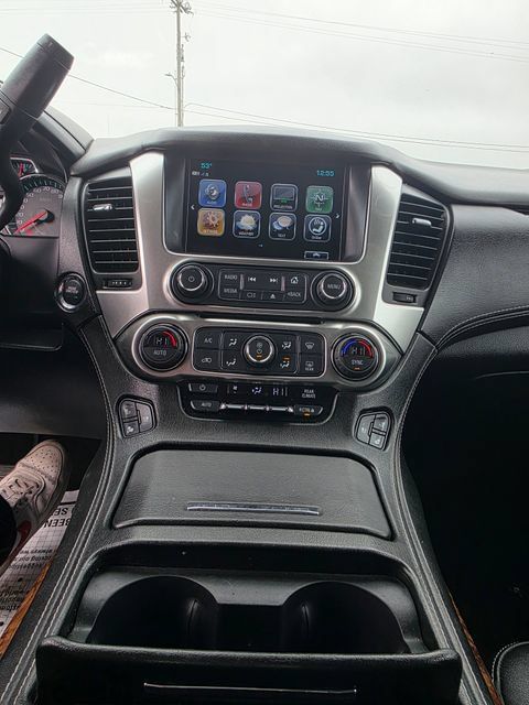 Used 2017 Chevrolet Suburban Premier AWD/4WD image 18