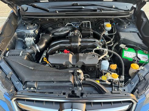 Used 2015 Subaru Crosstrek 2.0i Limited image 32