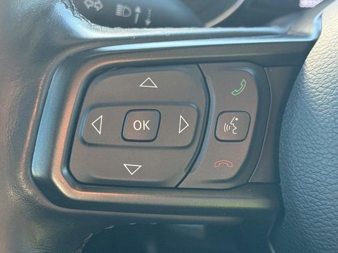 Used 2020 Jeep Wrangler Unlimited Sport image 18