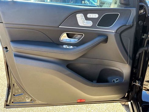 Certified 2025 Mercedes-Benz GLE 350 4MATIC image 17