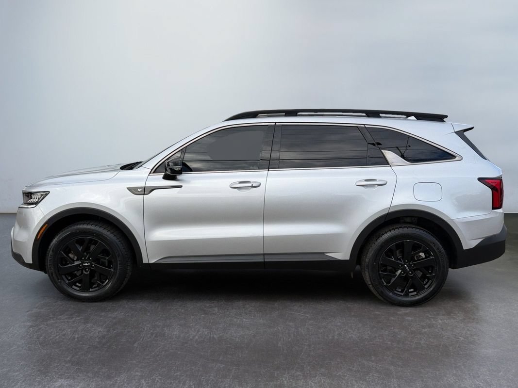 Used 2022 Kia Sorento S w/ Panoramic Sunroof Package AWD/4WD image 8