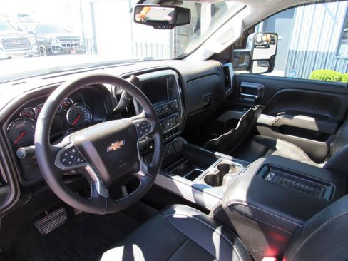 Used 2018 Chevrolet Silverado 2500 LTZ w/ Duramax Plus Package AWD/4WD image 39