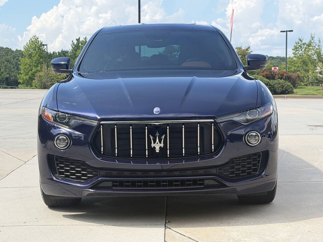 Used 2020 Maserati Levante AWD/4WD image 2