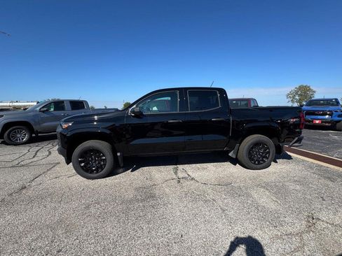 New 2026 Chevrolet Colorado W/T w/ WT Custom Package image 2