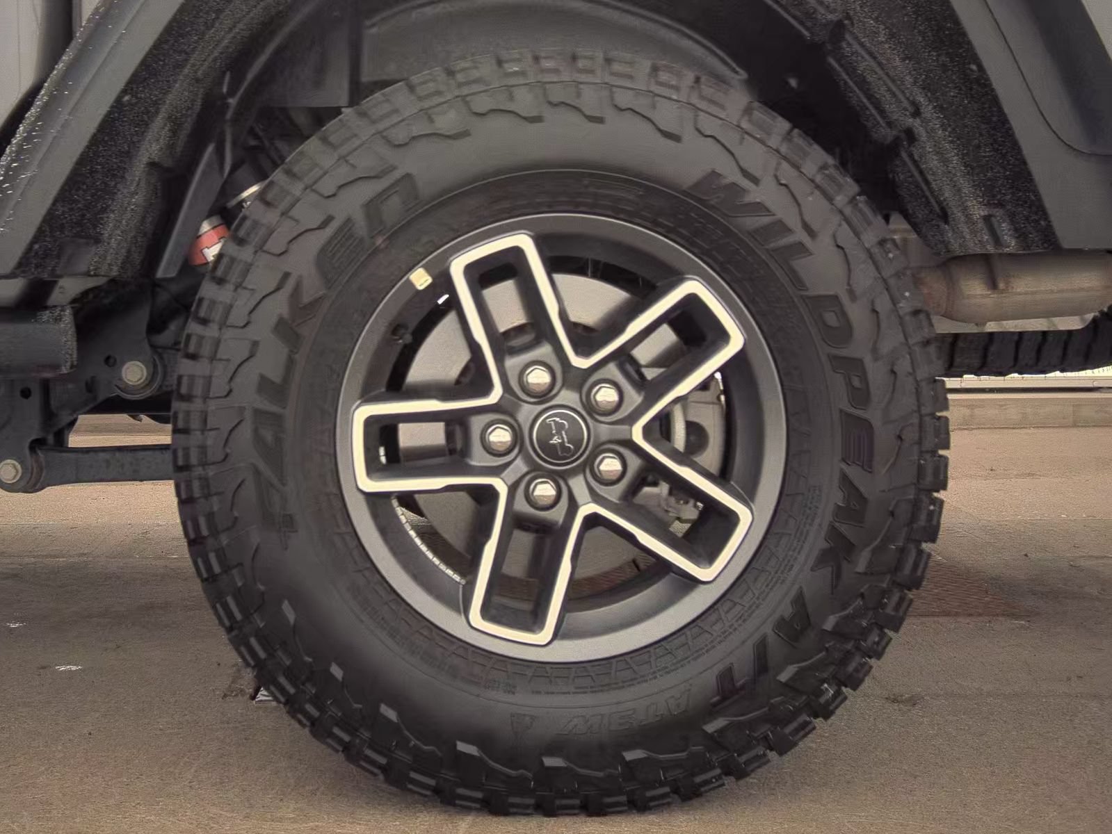 Used 2026 Jeep Gladiator Mojave AWD/4WD image 21