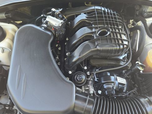 Used 2023 Dodge Charger SXT RWD image 28