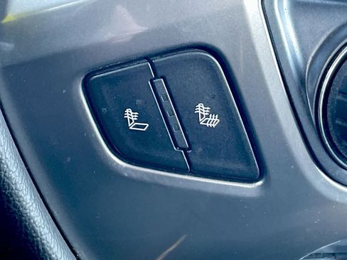 Used 2016 Chevrolet Silverado 1500 LT w/ All Star Edition image 20