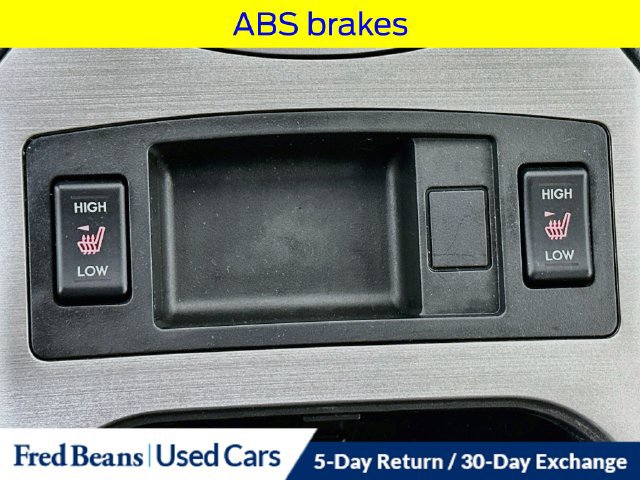 Used 2014 Subaru Legacy 2.5i Limited AWD/4WD image 22