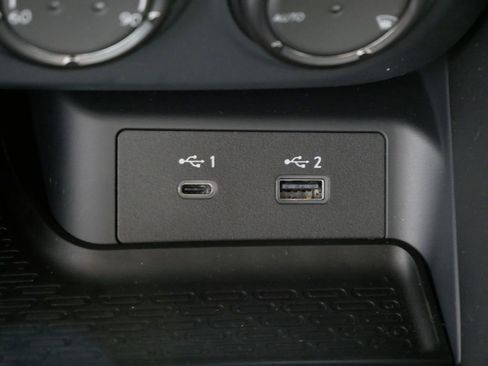 New 2024 Nissan Z Performance w/ Floor Mat Package image 20