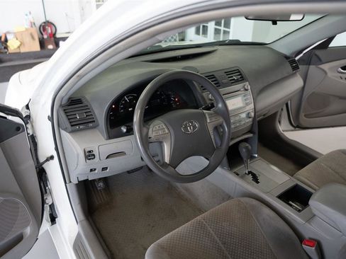 Used 2009 Toyota Camry Hybrid FWD image 11