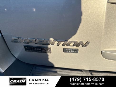 Used 2004 Ford Expedition XLT image 15