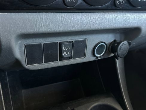 Used 2015 Toyota Tacoma PreRunner w/ TRD Sport Package image 25