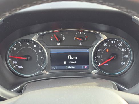 Used 2024 Chevrolet Equinox LT image 33