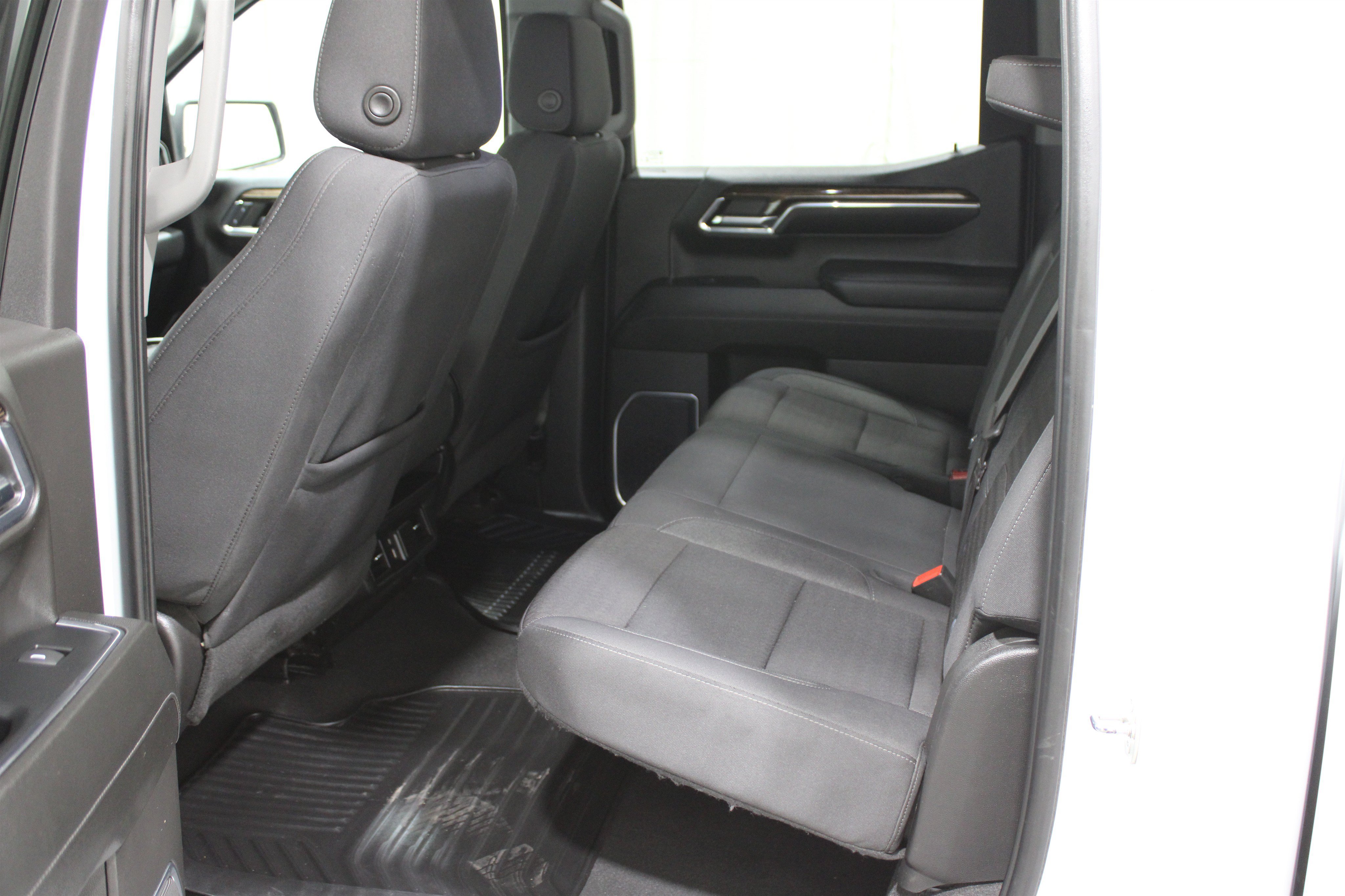 Used 2024 GMC Sierra 1500 SLE AWD/4WD image 19