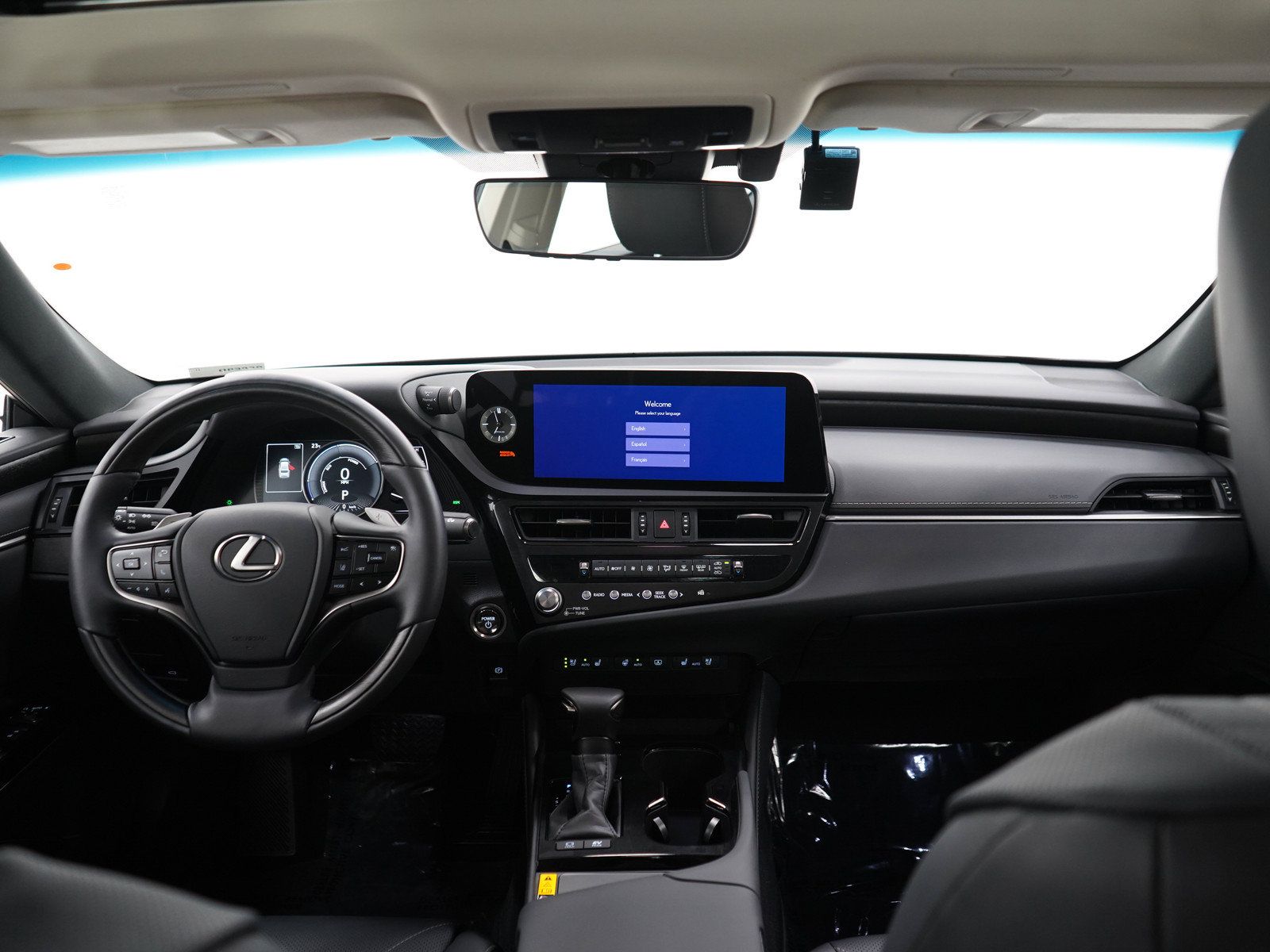 Used 2025 Lexus ES 300h FWD image 14