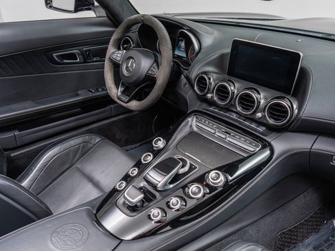 Used 2018 Mercedes-Benz AMG GT C image 28