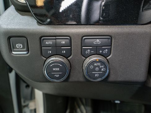 Used 2024 Chevrolet Silverado 1500 RST image 28