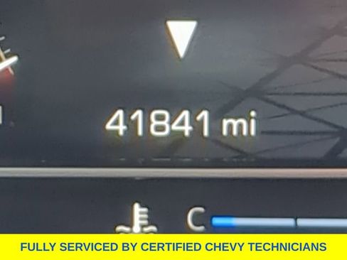 Used 2023 GMC Yukon XL Denali AWD/4WD image 29