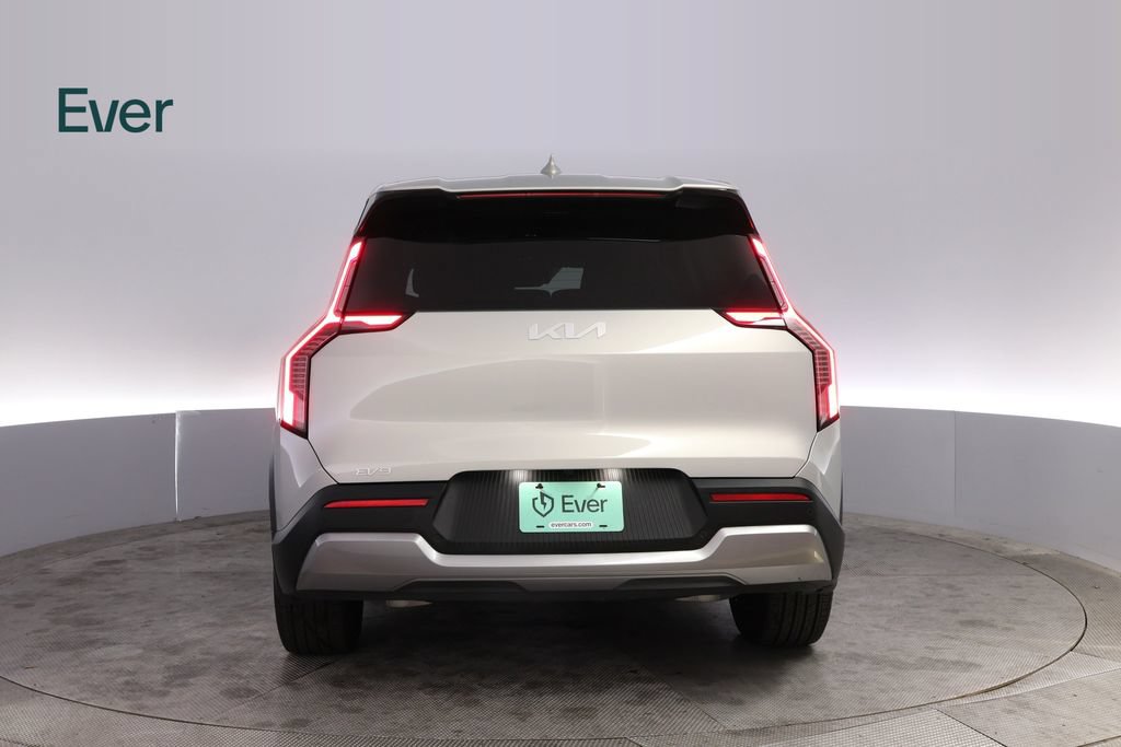 Used 2026 Kia EV9 Light RWD image 15