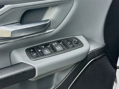 Used 2022 RAM 1500 Big Horn image 17