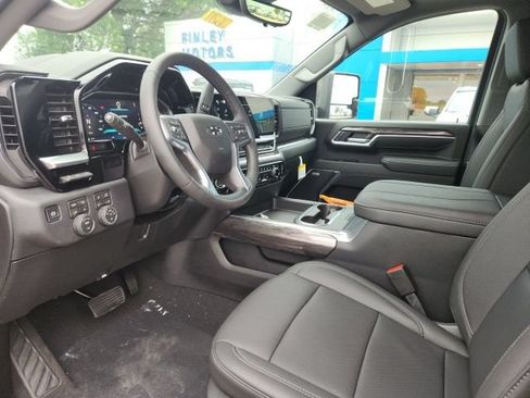 New 2026 Chevrolet Silverado 3500 LTZ w/ LTZ Plus Package AWD/4WD image 22