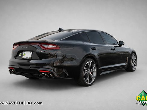 Used 2019 Kia Stinger GT1 RWD image 8