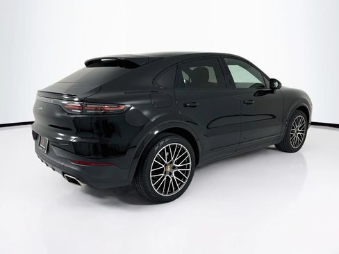 Certified 2023 Porsche Cayenne Coupe AWD/4WD image 9