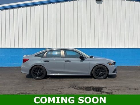 Used 2024 Honda Civic Sport image 1