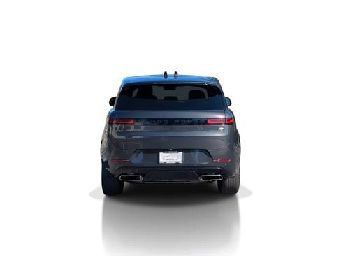 Used 2023 Land Rover Range Rover Sport SE Dynamic image 7