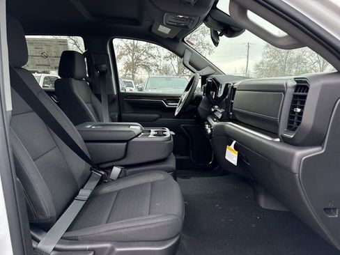 New 2026 GMC Sierra 1500 Elevation image 24
