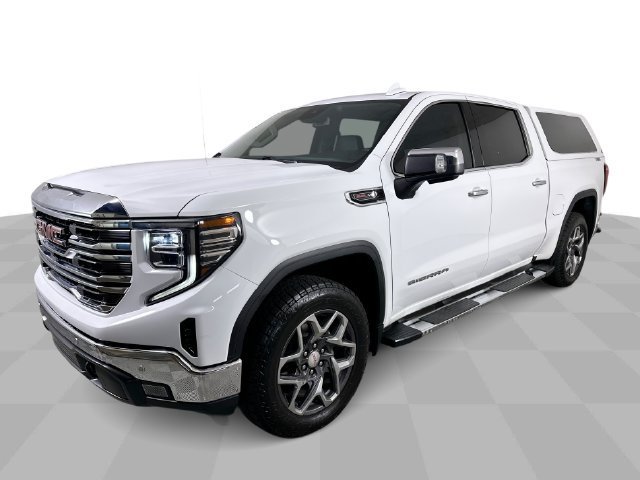 Used 2022 GMC Sierra 1500 SLT w/ SLT Premium Plus Package AWD/4WD image 1