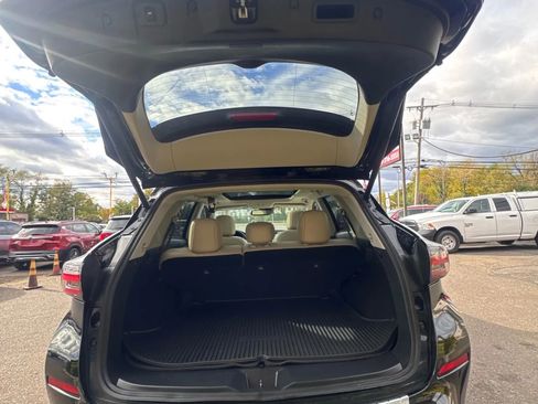 Used 2021 Nissan Murano SL w/ SL Moonroof Package image 17