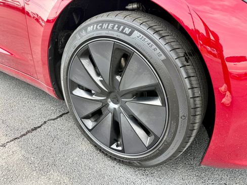 Used 2025 Tesla Model 3 Long Range RWD image 12