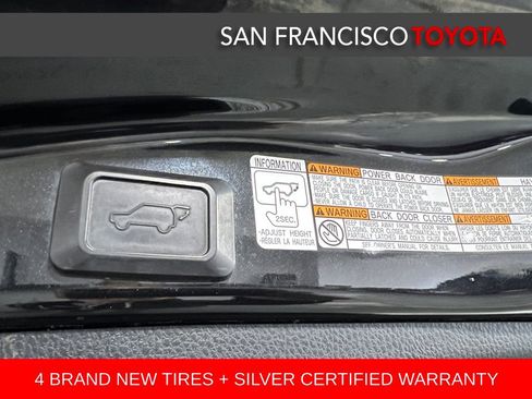 Certified 2017 Toyota RAV4 XLE w/ Convenience Package image 38