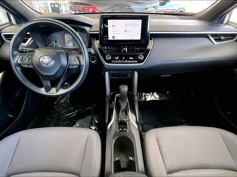 Used 2023 Toyota Corolla Cross S image 7