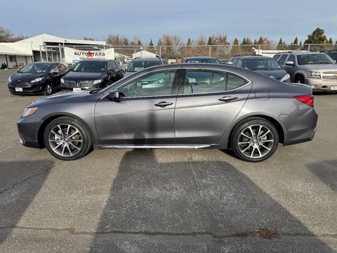 Used 2018 Acura TLX V6 w/ Technology Package image 2