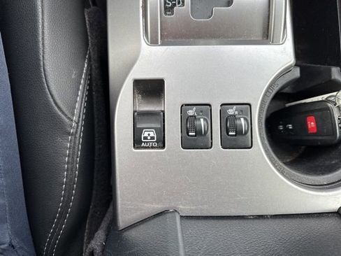 Used 2024 Toyota 4Runner SR5 Premium w/ Moonroof Package image 25