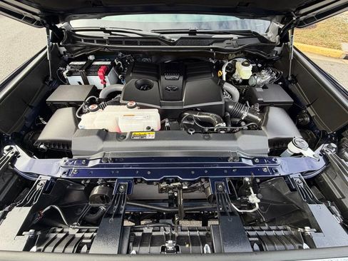 Used 2025 Toyota Tundra SR5 image 17