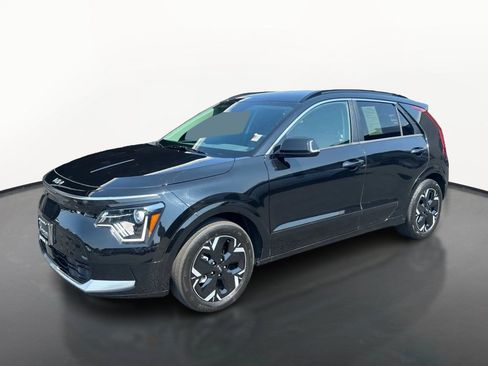 Used 2023 Kia Niro Wind w/ Wind Preserve Package FWD image 7