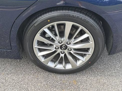 Used 2023 INFINITI Q50 Luxe w/ Cargo Package RWD image 18