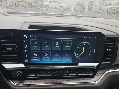 Used 2024 Chevrolet Silverado 2500 LTZ w/ LTZ Plus Package image 15