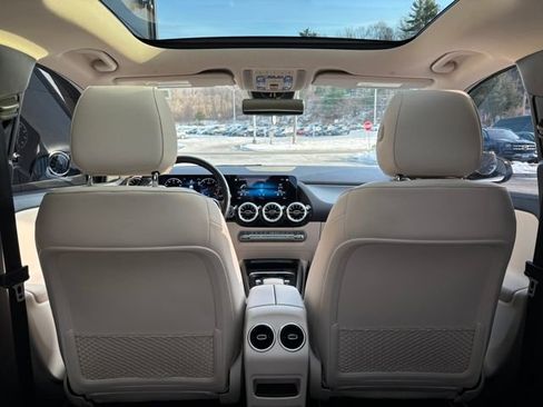 Certified 2023 Mercedes-Benz GLA 250 4MATIC image 60