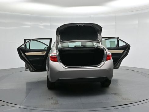 Used 2016 Toyota Corolla LE image 28