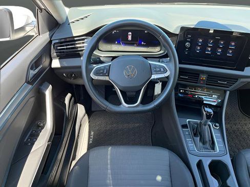 Used 2025 Volkswagen Jetta S FWD image 14